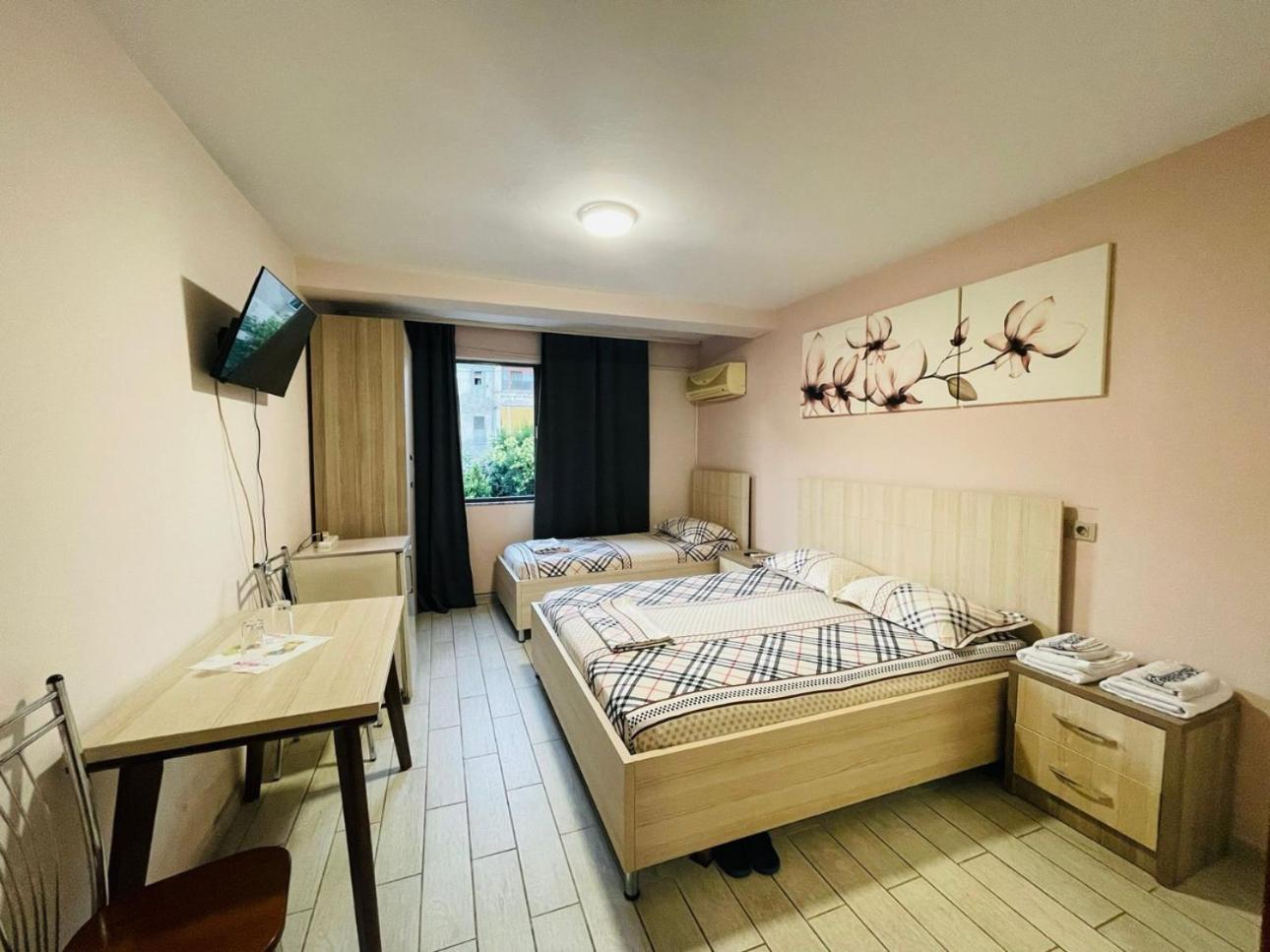 Urban Life Tirana- Economy Rooms Экстерьер фото